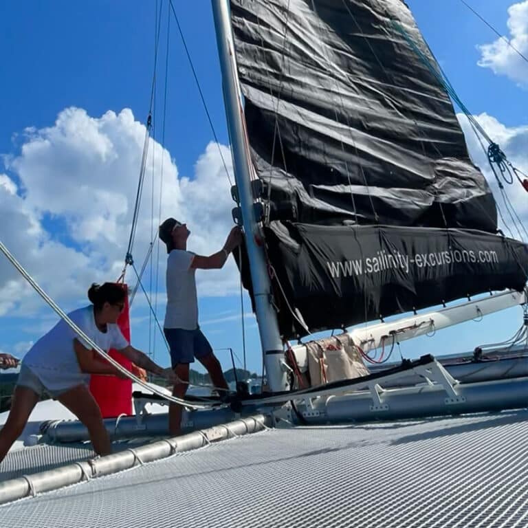 hisser-voile-adrenaline-Sailinity