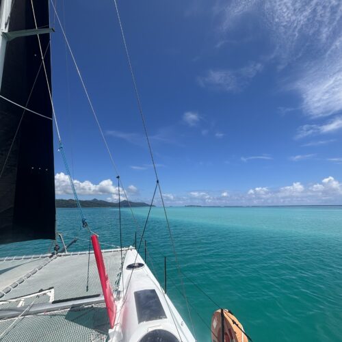 Navigation Dans Leau Turquoise   Sailinity   Excursions à La Voile Entre Raiatea Et Tahaa